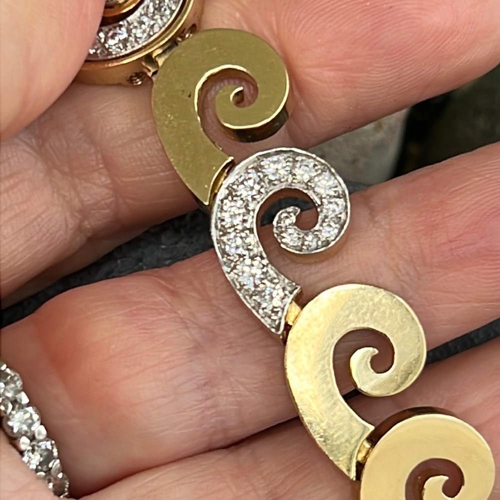 18 karat gold, and 4 1/2 carat diamond necklace - Picture 10 of 17